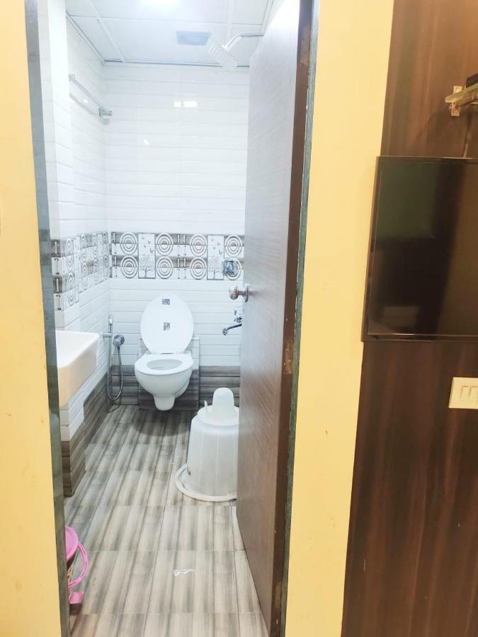 Hotel Golden Galaxy - Santacruz East Mumbai  Buitenkant foto
